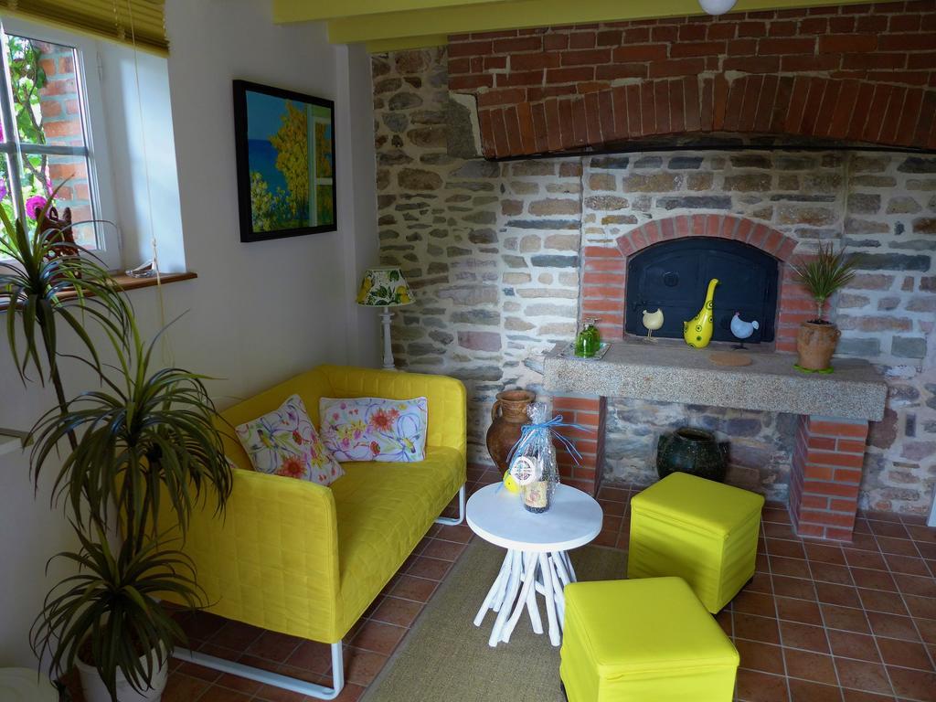 Villa La Boulangerie Genêts Esterno foto