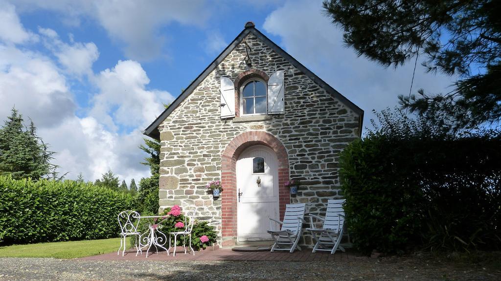 Villa La Boulangerie Genêts Esterno foto